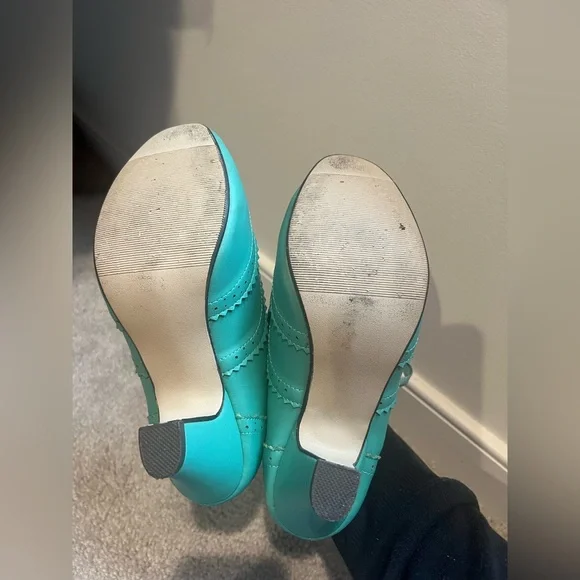 ModCloth dance instead of walking heel Size 6 - Picture 7 of 7